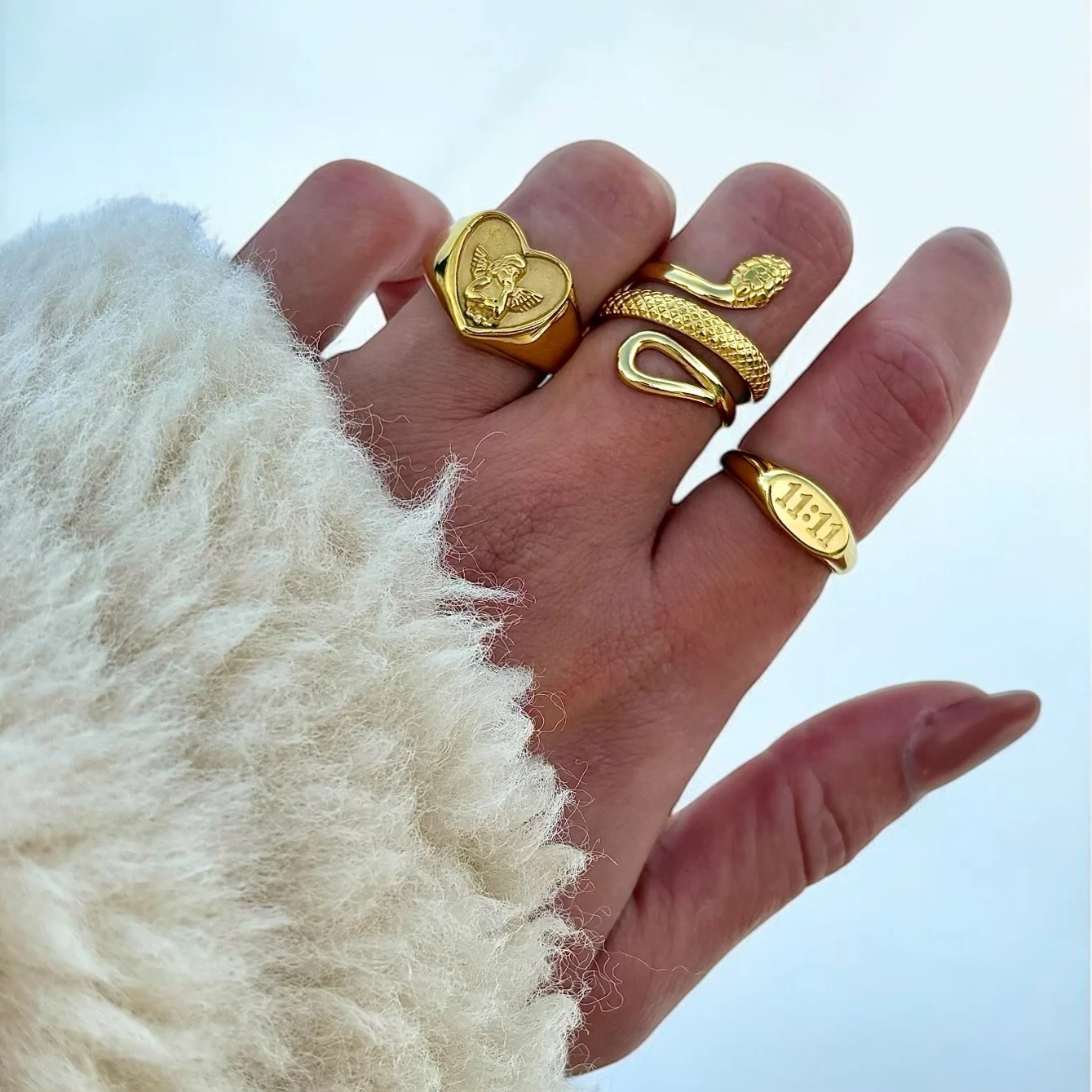 Lucky Elevens Ring - Image 3